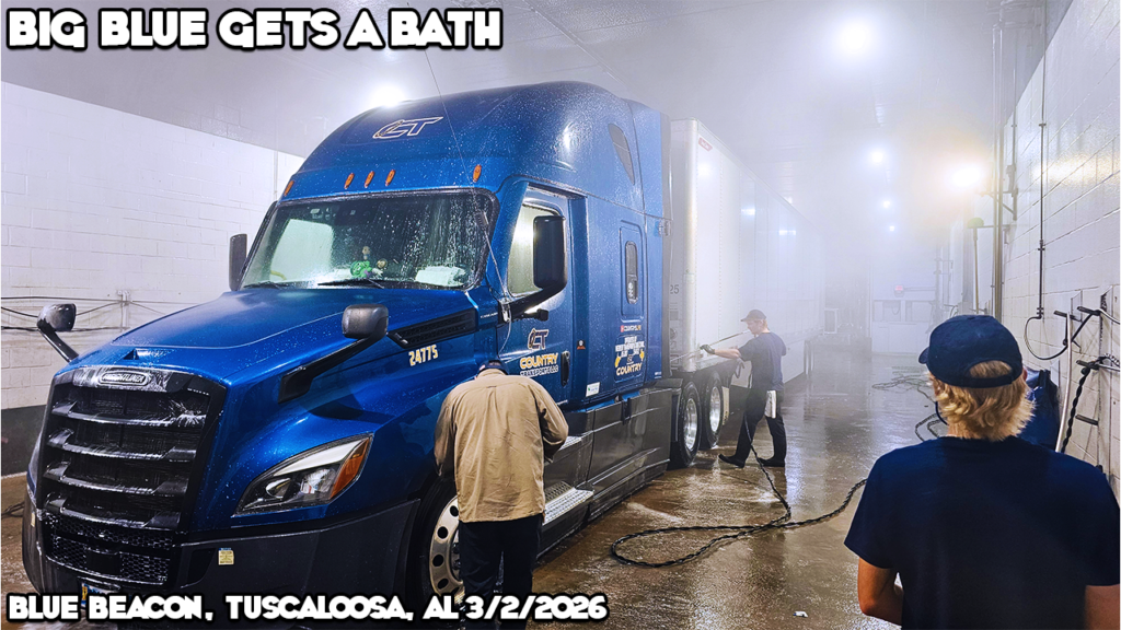 bigbluegetsbath3 2 26